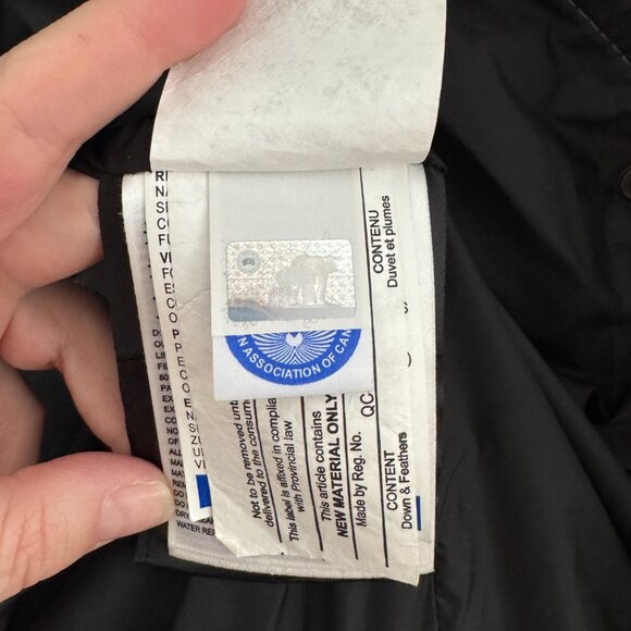 Canada Goose "Shelburne" Parka in Grey, size Small - Picture 13 of 16